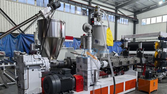 1400-1800mm TPE TPV TPR कार मैट मशीन वैक्यूम बनाने की शीट बनाने की मशीन