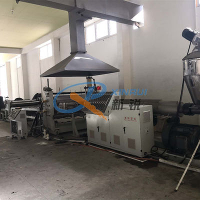 2 एम प्लास्टिक टीपीआर टीपीई कालीन कोटिंग मैट बनाने की मशीन सिंगल स्क्रू